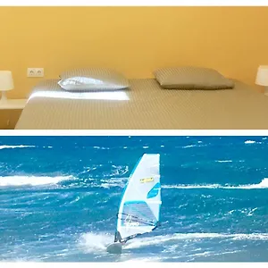 https://we-love-el-medano-house.tenerifehoteles.net